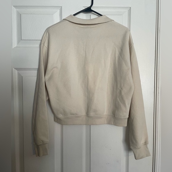 Oak &Trellis Women’s size small Wild Hearts Cream Cropped Quarter-Zip Sweatshirt - Picture 4 of 6